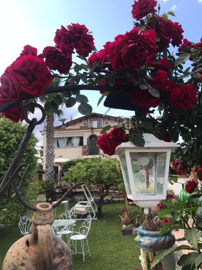 La Capanna Di Giuseppe E Maria Bed and Breakfast Taormina Eksteriør billede