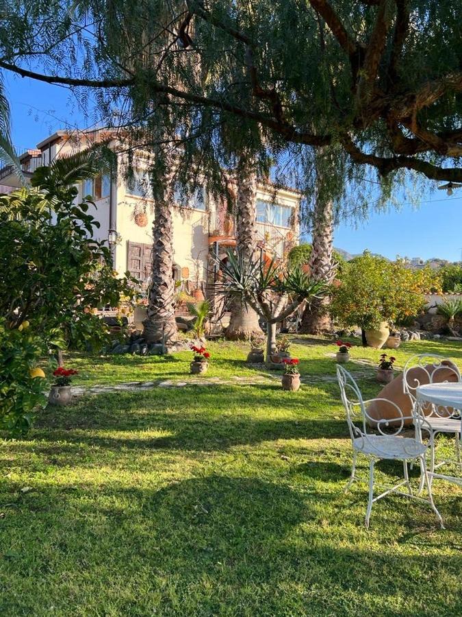La Capanna Di Giuseppe E Maria Bed and Breakfast Taormina Eksteriør billede